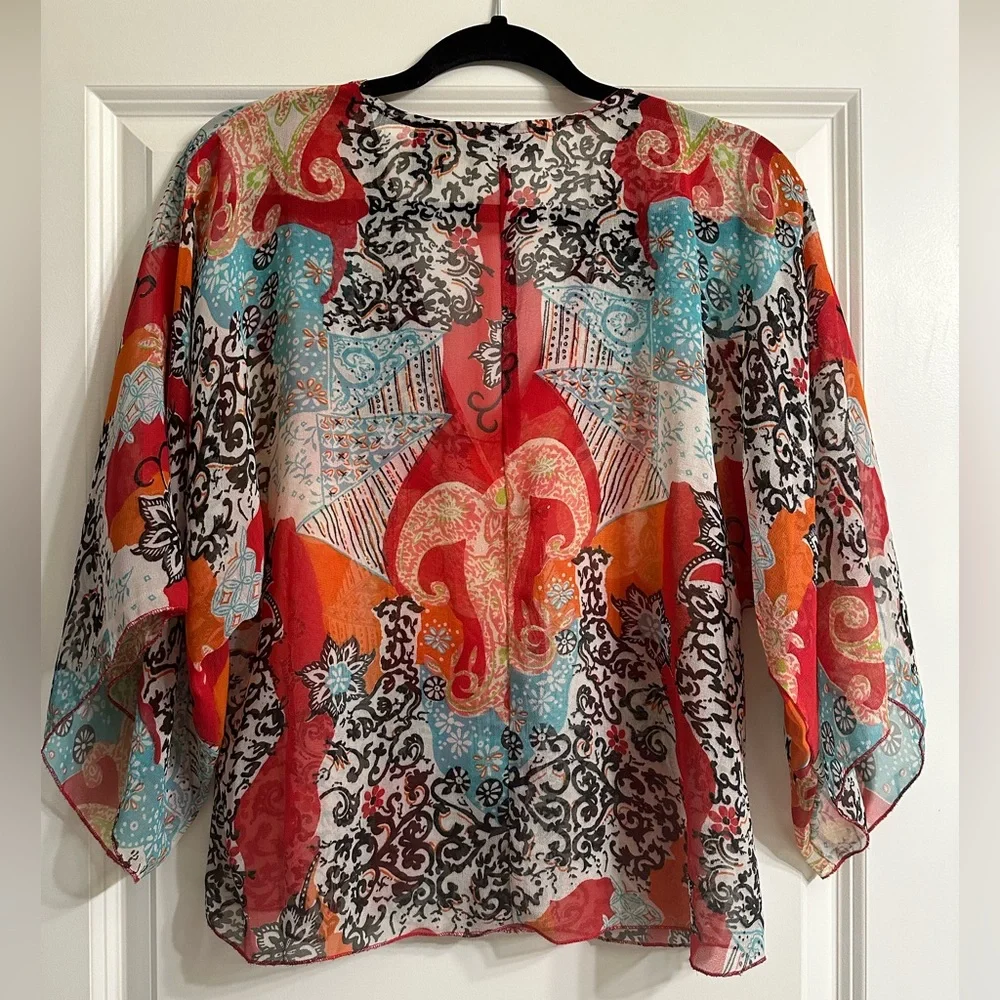 Colorful Women's Top - Picture 4 of 4